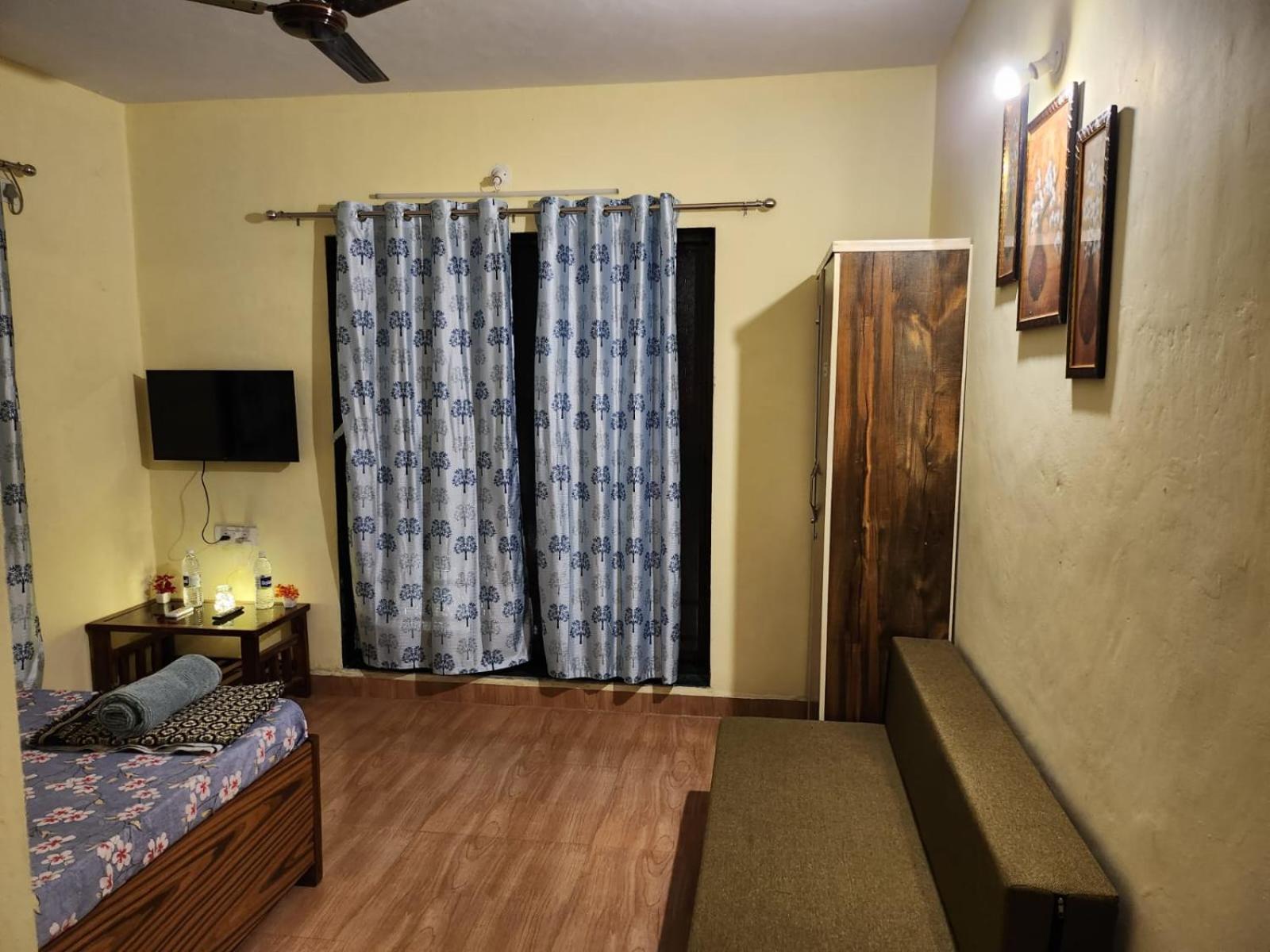Bhumi Holiday Home Alībāg Buitenkant foto